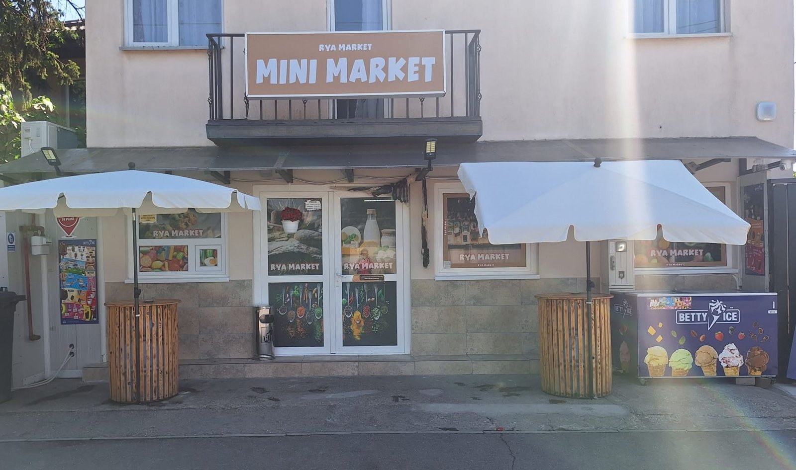 DE VÂNZARE: Mini Market complet utilat & funcțional - Bragadiru, Str. Griviței 76