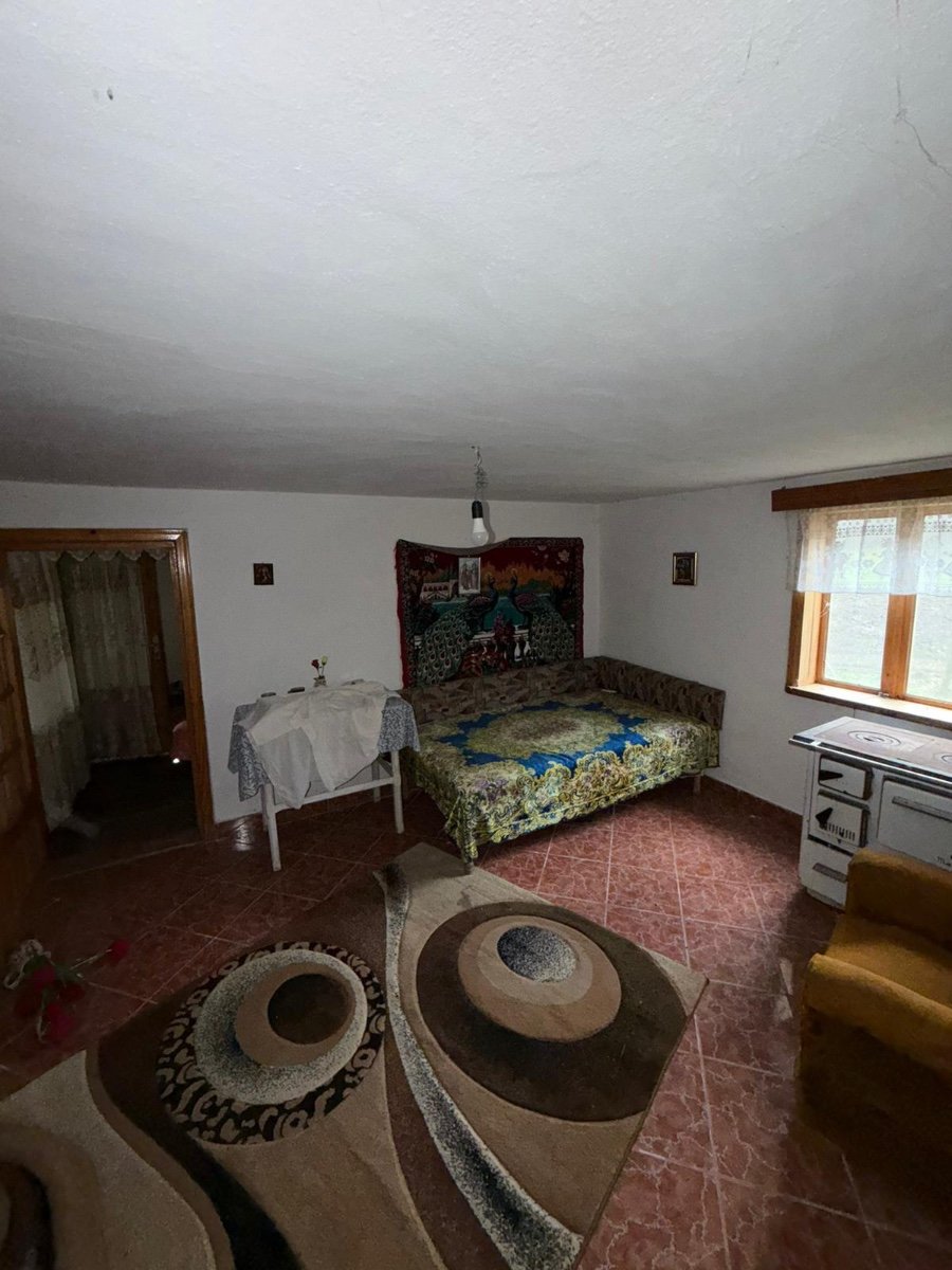 Vând Casă Comuna Campuri Jud Vrancea – fotografia 2